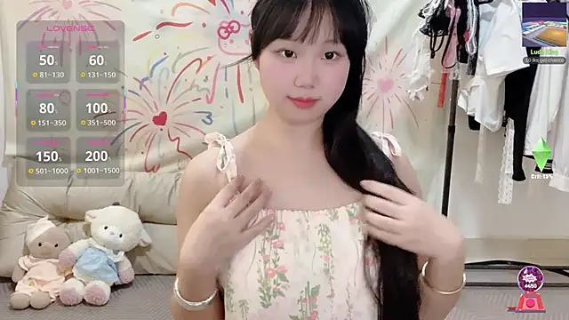 xiaoguai99 online show from June 2026 06:56:02 AM