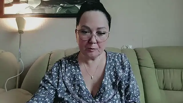 Snapshot of infinity_loveliness chatting on June 2026 06:33:02 AM infinity loveliness online show from June 2026 06:33:02 AM
