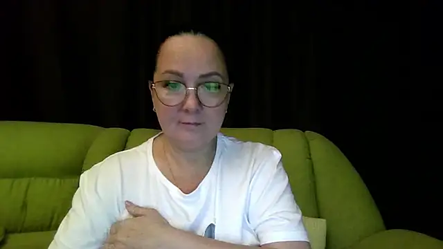 Snapshot of infinity_loveliness chatting on June 2026 09:14:01 AM infinity loveliness online show from June 2026 09:14:01 AM