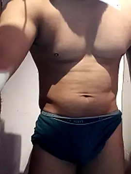 Snapshot of ravi18122 chatting on February 2026 08:42:02 PM ravi18122 online show from February 2026 08:42:02 PM