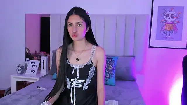 soffy hilltom online show from February 2026 11:36:02 AM