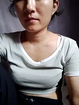Snapshot of Asami_6868 chatting on July 2026 05:13:02 AM Asami 6868 online show from July 2026 05:13:02 AM