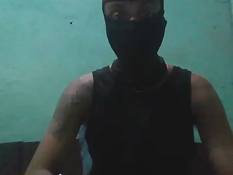 Snapshot of im_Luci_ferr chatting on January 2026 06:05:02 AM im Luci ferr online show from January 2026 06:05:02 AM