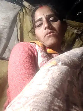 Snapshot of Bhavna8080 chatting on January 2026 04:54:02 PM Bhavna8080 online show from January 2026 04:54:02 PM