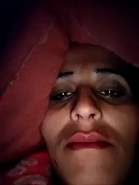 Snapshot of Bhavna8080 chatting on February 2026 04:43:02 AM Bhavna8080 online show from February 2026 04:43:02 AM