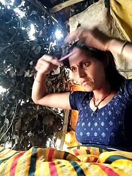 Snapshot of Bhavna8080 chatting on February 2026 05:58:02 AM Bhavna8080 online show from February 2026 05:58:02 AM