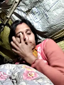 Snapshot of Bhavna8080 chatting on February 2026 12:18:02 AM Bhavna8080 online show from February 2026 12:18:02 AM