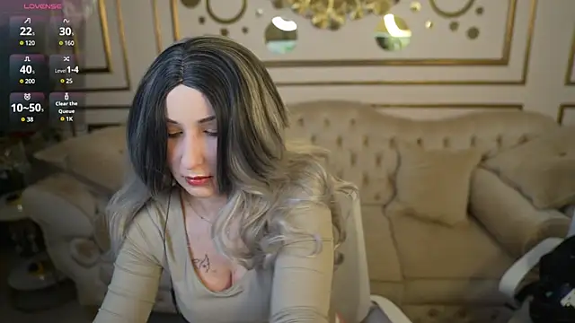 Snapshot of Zoe_Kiss chatting on February 2026 04:44:02 PM Zoe Kiss online show from February 2026 04:44:02 PM