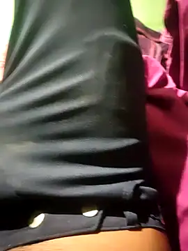 Cupalshow123 online show from April 2026 06:02:01 PM