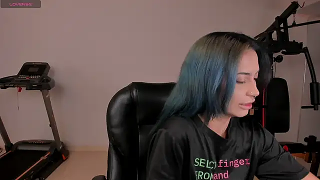 KayraLanne online show from March 2026 03:47:01 AM