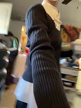 Snapshot of SugarNCinnamon chatting on February 2026 08:16:02 PM SugarNCinnamon online show from February 2026 08:16:02 PM