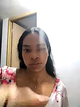 KATALINA SANTANA  online show from February 2026 11:45:01 PM