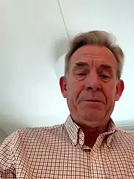 Pierre4tjyxx online show from January 2026 09:57:01 AM