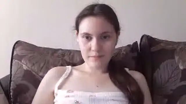 Snapshot of LanaLive chatting on June 2026 05:17:02 AM LanaLive online show from June 2026 05:17:02 AM
