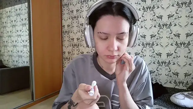 LxayBloom online show from March 2026 07:26:01 AM