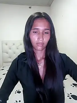 Snapshot of Aria_Maeh chatting on January 2026 01:04:02 PM Aria Maeh online show from January 2026 01:04:02 PM