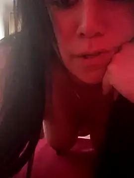 Snapshot of daaibabyxxx chatting on March 2026 11:27:02 AM daaibabyxxx online show from March 2026 11:27:02 AM