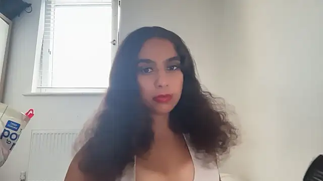 Snapshot of fayfay21@xh chatting on June 2026 02:26:02 PM fayfay21xh online show from June 2026 02:26:02 PM