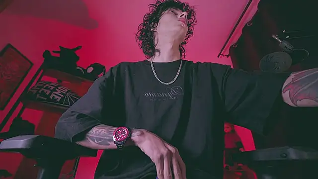 Olliver   y online show from February 2026 02:15:02 AM