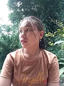 vanvan005 online show from May 2026 10:52:02 AM