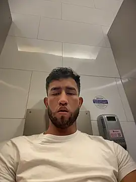 liam bronw online show from April 2026 06:16:01 PM