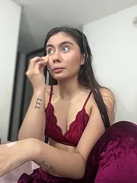 Stormi th online show from February 2026 01:57:01 AM