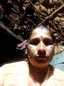 Snapshot of Hot_bhi38 chatting on January 2026 08:25:01 PM Hot bhi38 online show from January 2026 08:25:01 PM