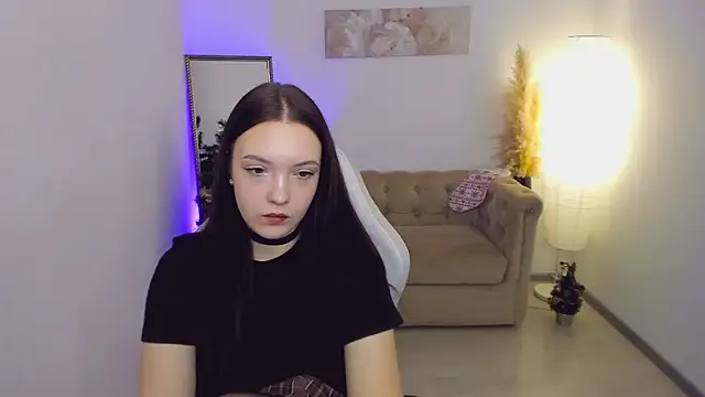 Emily tender online show from January 2026 05:45:02 AM