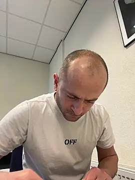 Majestik1 online show from February 2026 01:29:02 PM