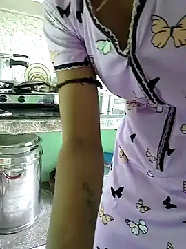 Night-Couple2 online show from April 2026 06:49:02 AM