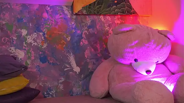 Ava Solis online show from April 2026 07:58:02 PM