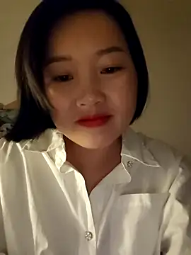   BingBing   online show from February 2026 09:13:02 PM