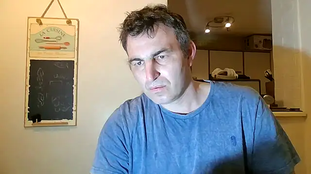 Snapshot of Hakfin666 chatting on April 2026 04:06:01 AM Hakfin666 online show from April 2026 04:06:01 AM