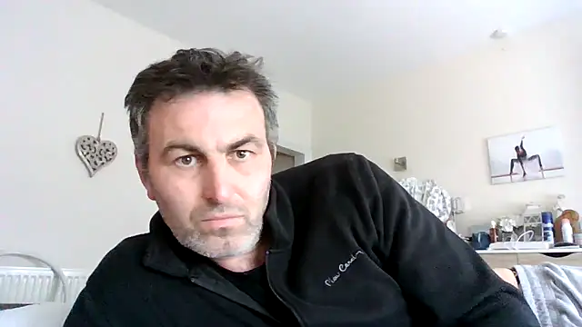 Snapshot of Hakfin666 chatting on May 2026 02:33:02 PM Hakfin666 online show from May 2026 02:33:02 PM
