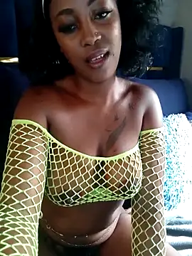 CocoButterxox online show from April 2026 10:43:01 AM