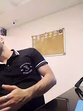 AndyKnoxx online show from March 2026 07:28:01 PM