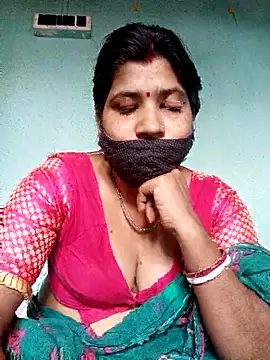 Monisha9876 online show from February 2026 09:25:02 AM