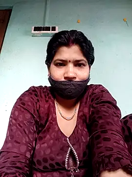 Monisha9876 online show from February 2026 01:42:01 AM