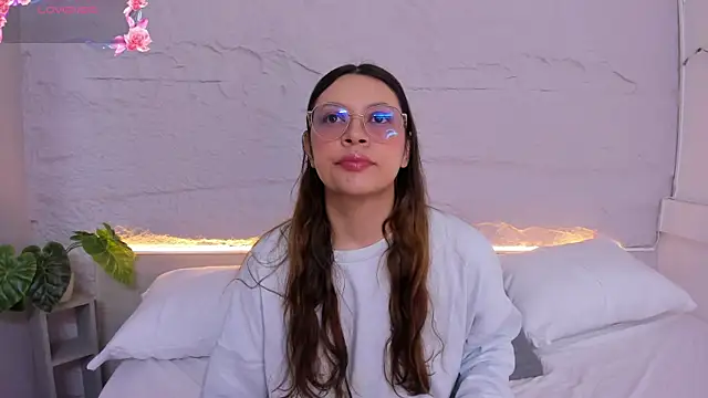 Snapshot of lanna_18_ chatting on April 2026 11:48:01 AM lanna 18 online show from April 2026 11:48:01 AM