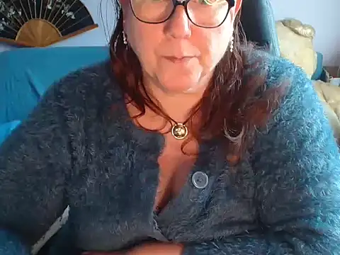 xmyriamx online show from May 2026 08:21:01 AM