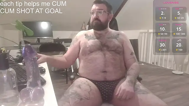 Snapshot of chriscubxxx chatting on January 2026 06:11:02 PM chriscubxxx online show from January 2026 06:11:02 PM