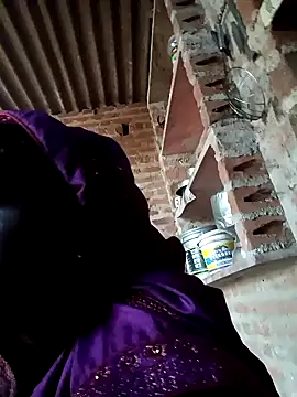 Snapshot of Alisha_beby143 chatting on January 2026 03:00:01 AM Alisha beby143 online show from January 2026 03:00:01 AM