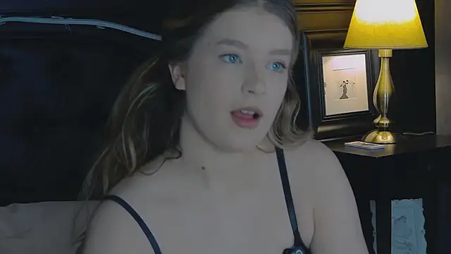 Mila Hart online show from January 2026 06:31:01 PM