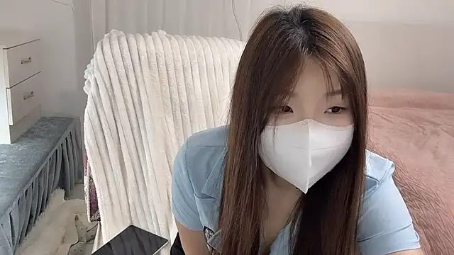  xiaoxinxin  online show from April 2026 04:01:01 AM