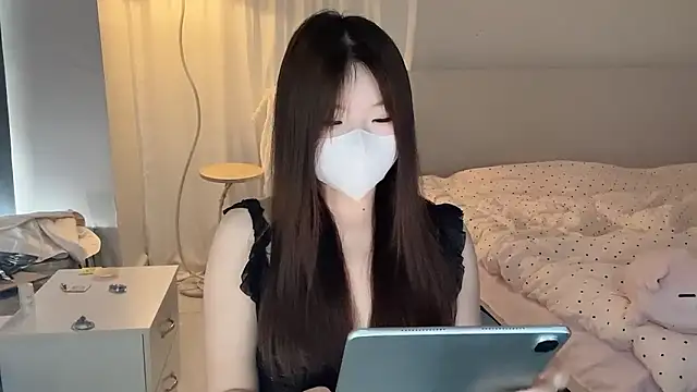 Snapshot of _xiaoxinxin_ chatting on June 2026 02:34:02 AM xiaoxinxin online show from June 2026 02:34:02 AM