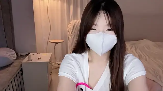 Snapshot of _xiaoxinxin_ chatting on June 2026 12:48:01 PM xiaoxinxin online show from June 2026 12:48:01 PM