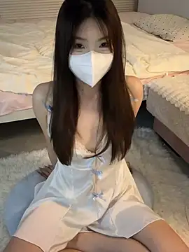 Snapshot of _xiaoxinxin_ chatting on July 2026 12:51:01 PM xiaoxinxin online show from July 2026 12:51:01 PM