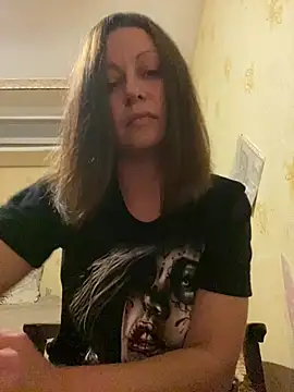 Snapshot of Titana999 chatting on January 2026 06:24:02 PM Titana999 online show from January 2026 06:24:02 PM