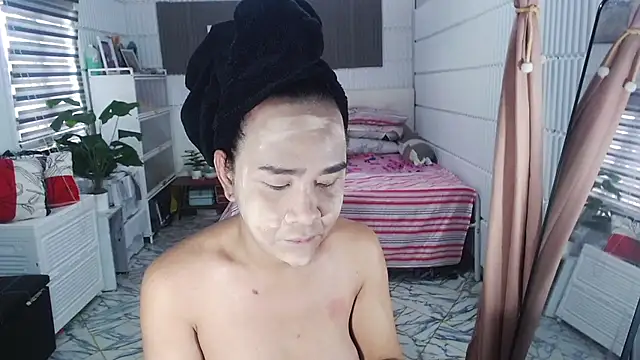 Snapshot of MShealthyCumTS69 chatting on February 2026 05:04:01 AM MShealthyCumTS69 online show from February 2026 05:04:01 AM