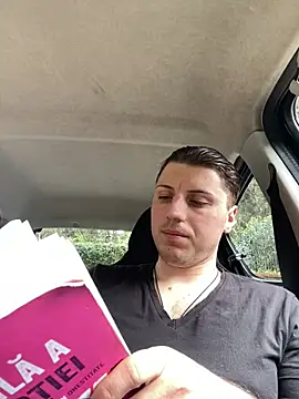 allee2206 online show from April 2026 10:05:02 AM